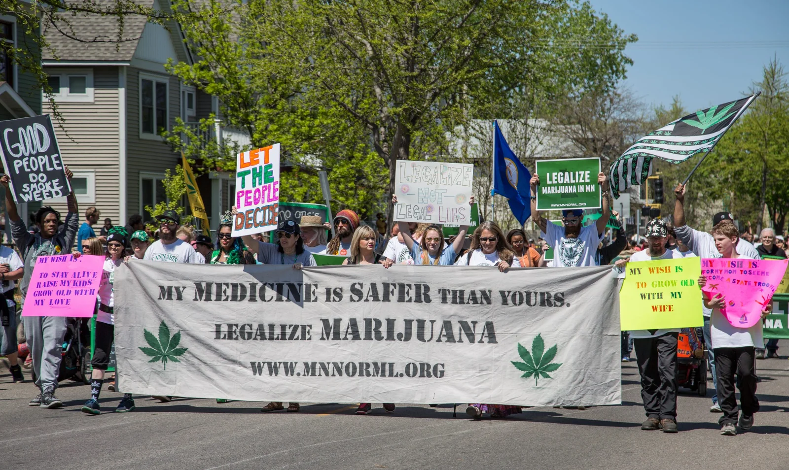 MN NORML – Legalize Marijuana – Minneapolis MayDay Parade 2017