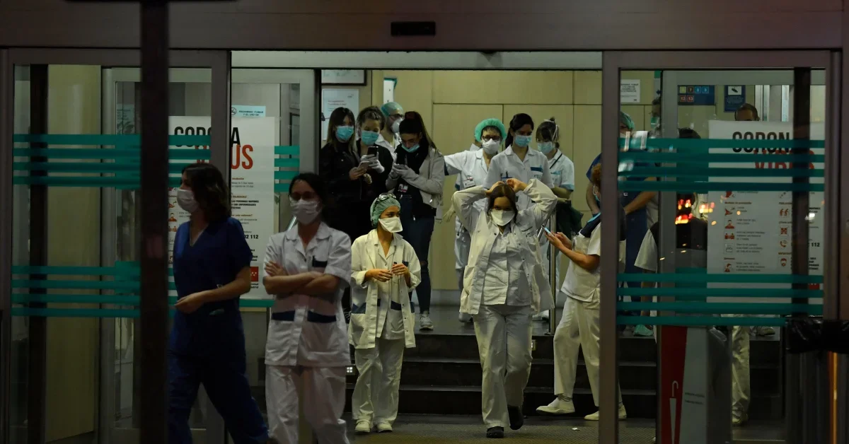 madrid-spain-hospital-workers-coronavirus