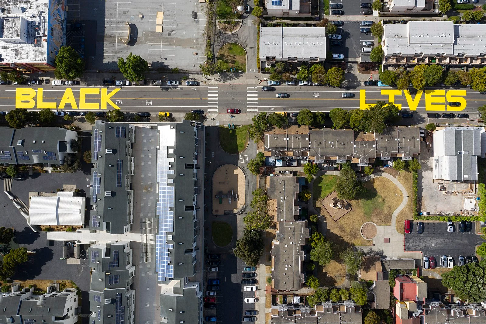 1599px-Black_Lives_Matter_street_mural_in_San_Francisco,_CA_on_June_12,_2020