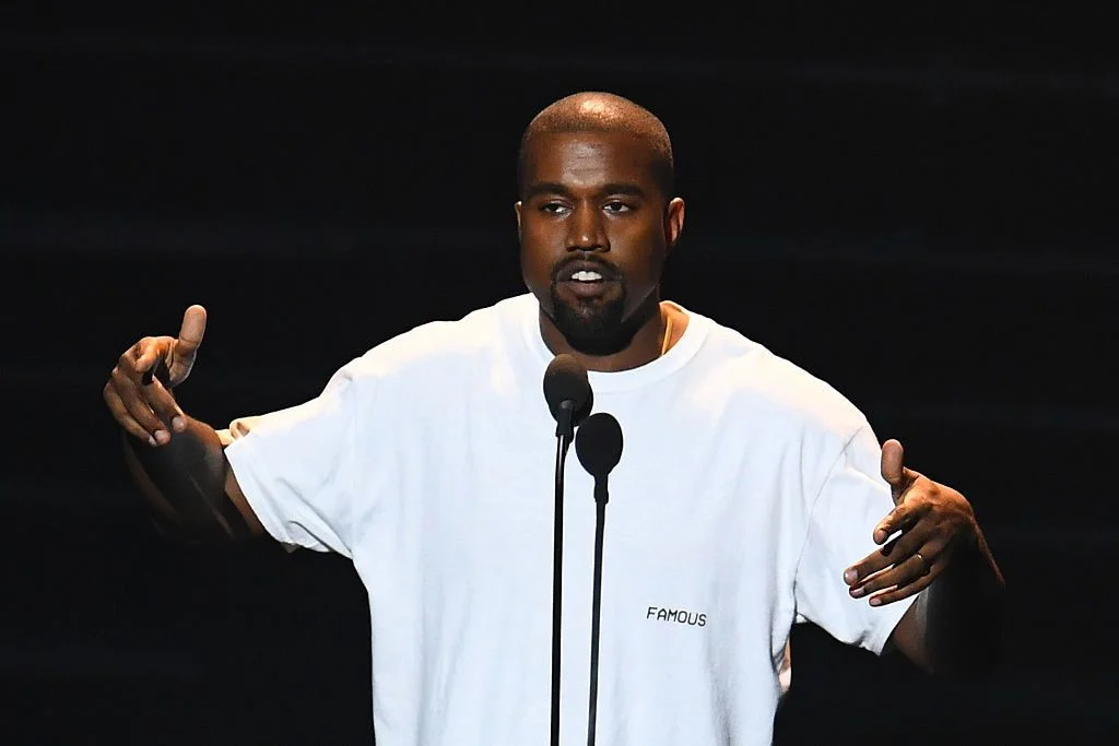 161118111655-kanye-west